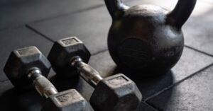 Reverse lunge exercise: Master this move for stronger legs and stability