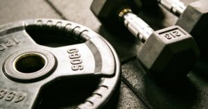 Crunches with weight: How to Boost Your Core Strength Effectively